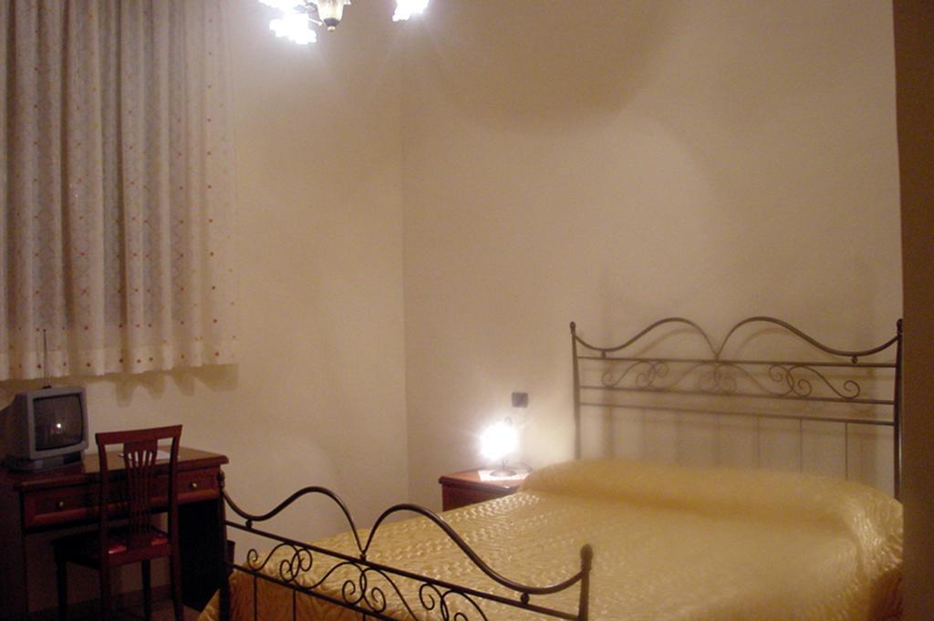 Hotel Scalinatella Angri Room photo